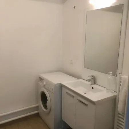 Charmant A La Limite De Paris
